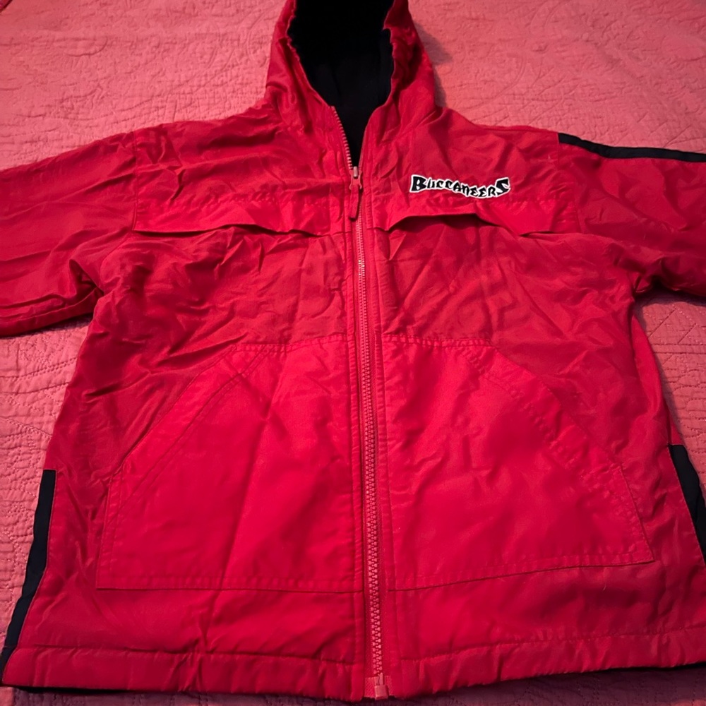Boys Medium NFL Brand Reversible Buccaneers Jacket